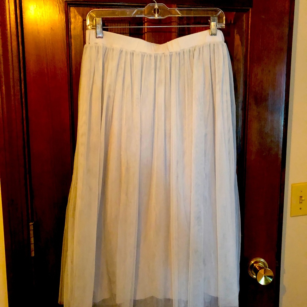 Garnet Hill tulle skirt size M